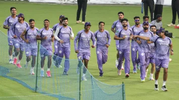 In light of injury concerns, Faf du Plessis suggests that KKR play IPL 2026 games on a spin-friendly deck.