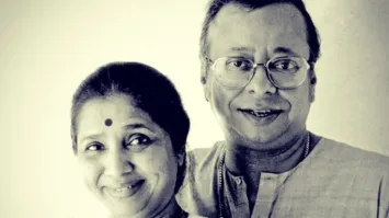A 50-year-old video of Asha Bhosle singing with RD Burman at a concert goes viral.