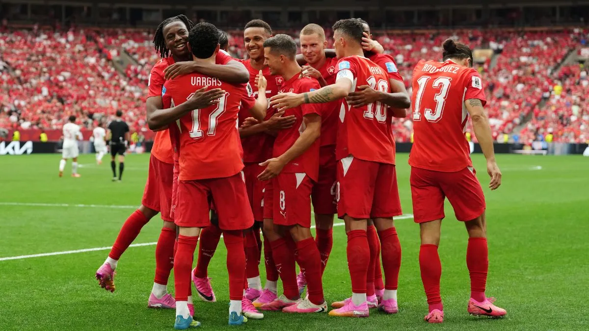 Switzerland and Canada through to FIFA World Cup round of 32, Bosnia